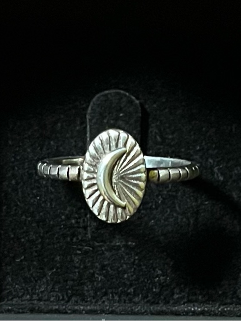 Sundance Vintage Handcrafted Sterling Silver Moon & Sunburst ring - size 9